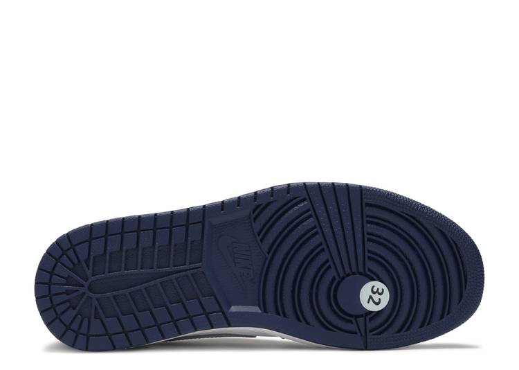 Davenzarry | Eric Koston x Air Jordan 1 Low Sb 'Midnight Navy' | View 4