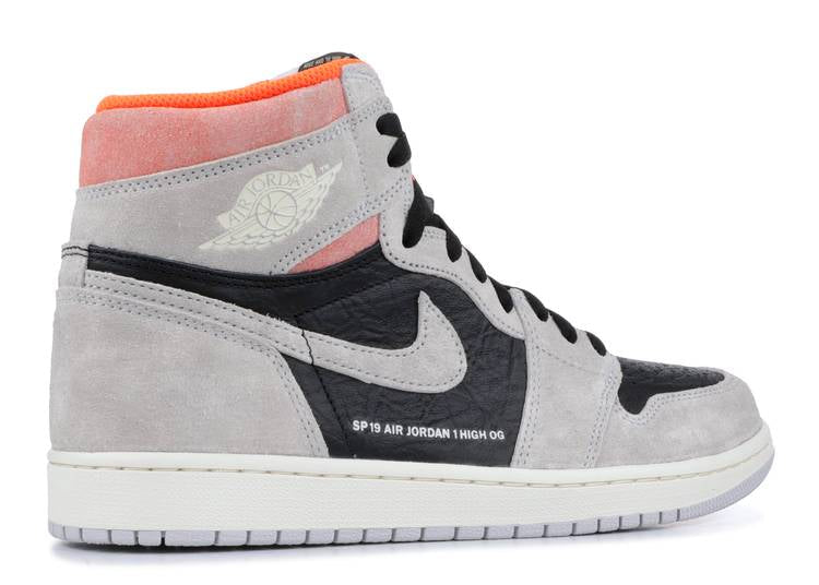 Davenzarry | Air Jordan 1 Retro High OG 'Neutral Grey' | View 3