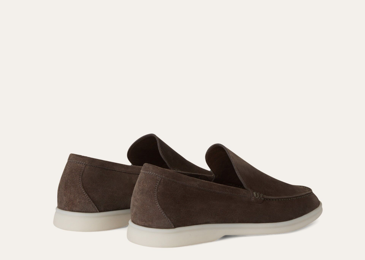 Davenzarry | Loro Piana Summer Walk Loafer Suede Warm Gray | View 3