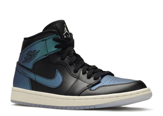 Davenzarry | Women's Air Jordan 1 Mid 'Metallic Turquoise' | View 2