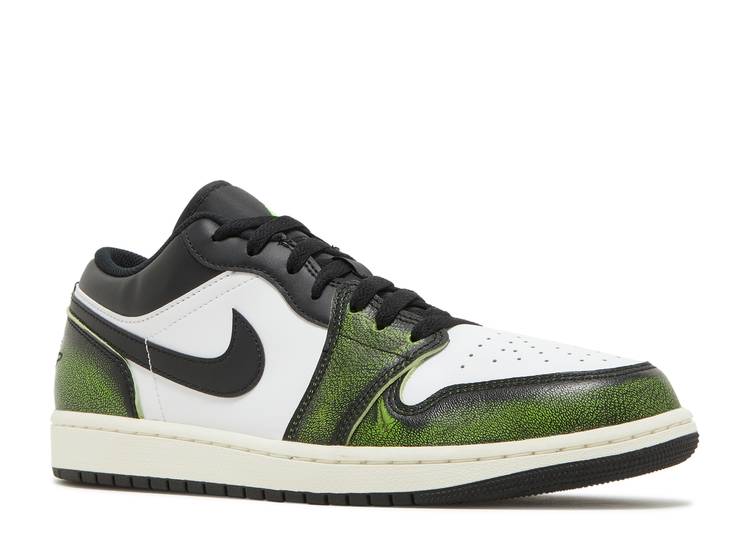 Davenzarry | Air Jordan 1 Low SE 'Wear-Away - Electric Green' | View 2
