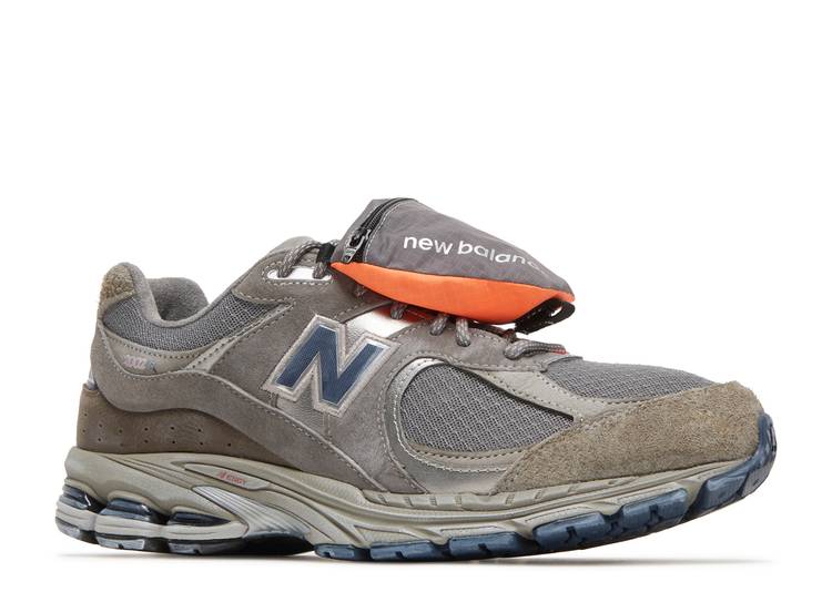 Davenzarry - New Balance 2002R 'Pouch - Castle Grey' - Image 3