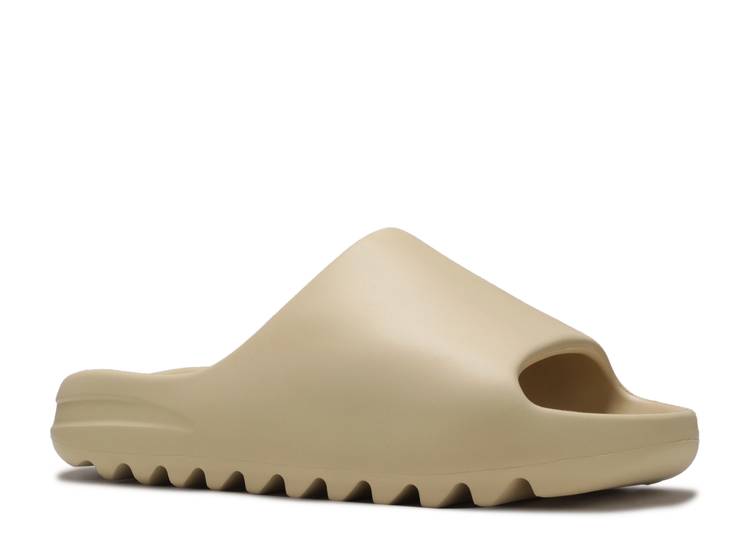 Davenzarry - Yeezy Slides 'Desert Sand' - Image 2