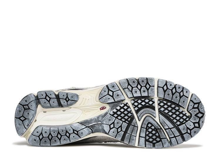 Davenzarry | New Balance 2002R 'Protection Pack - Rain Cloud' | View 4