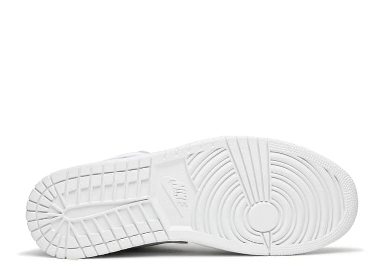 Davenzarry | Air Jordan 1 Low 'Paris' | View 4
