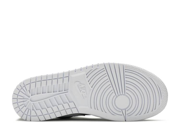 Davenzarry | Women's Air Jordan 1 Low 'Panda' | View 4