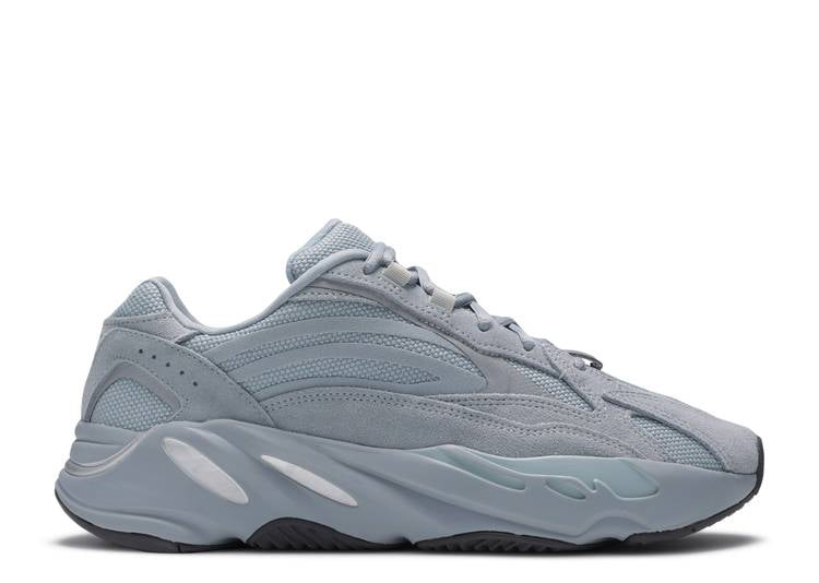 Davenzarry | Yeezy Boost 700 V2 'Hospital Blue' | View 1