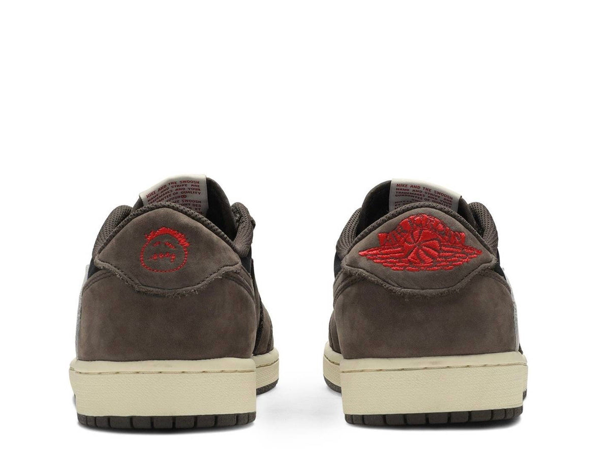 Davenzarry | Travis Scott x Air Jordan 1 Low 'Mocha' | View 4