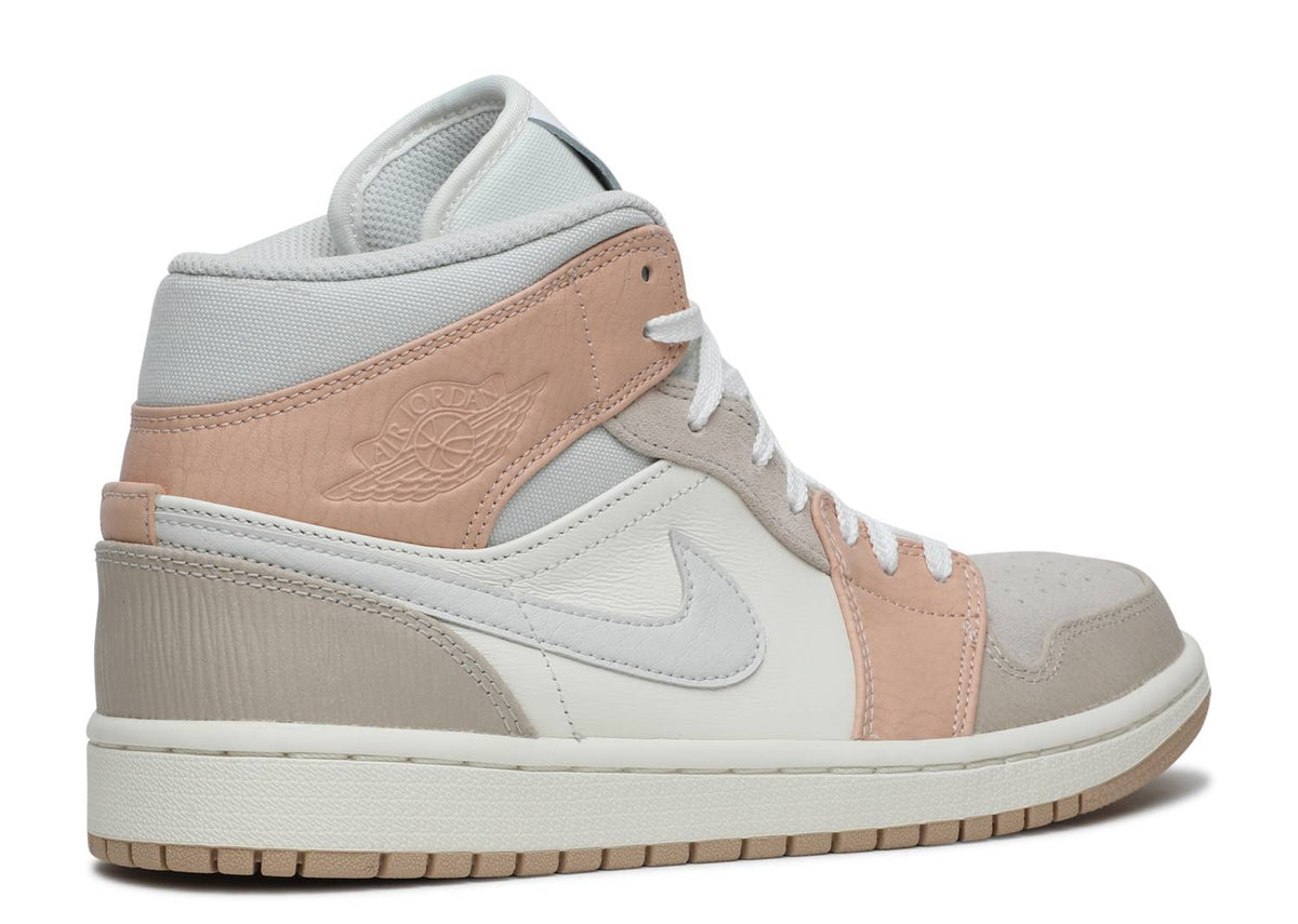Davenzarry | Air Jordan 1 Mid 'Milan' | View 3