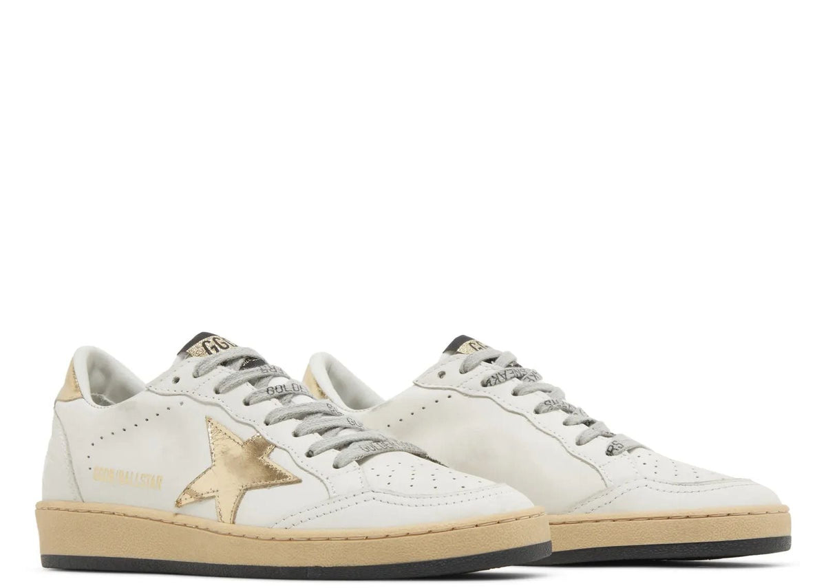 Davenzarry | Golden Goose Ball-Star Gold Star Gold Heel - Women's | View 2