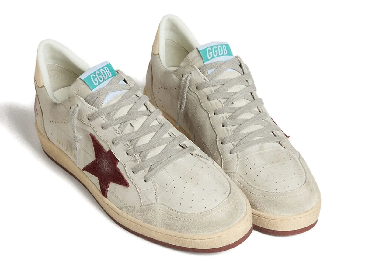 Davenzarry | Golden Goose Ball-Star White Croco Nubuck Burgundy Star Gold Heel | View 2