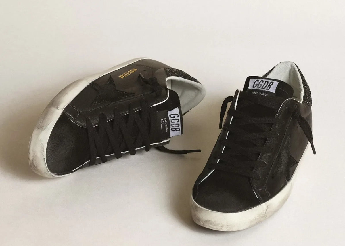 Davenzarry | Golden Goose Super-Star Black Nappa Black Star Black Glitter Heel - Women's | View 5