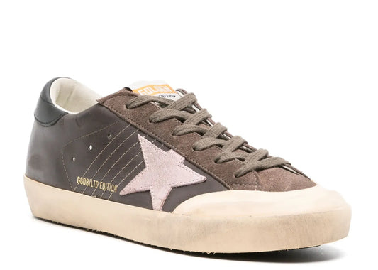 Davenzarry | Golden Goose Super-Star Brown Leather Rose Suede Star Black Heel - Women's | View 2