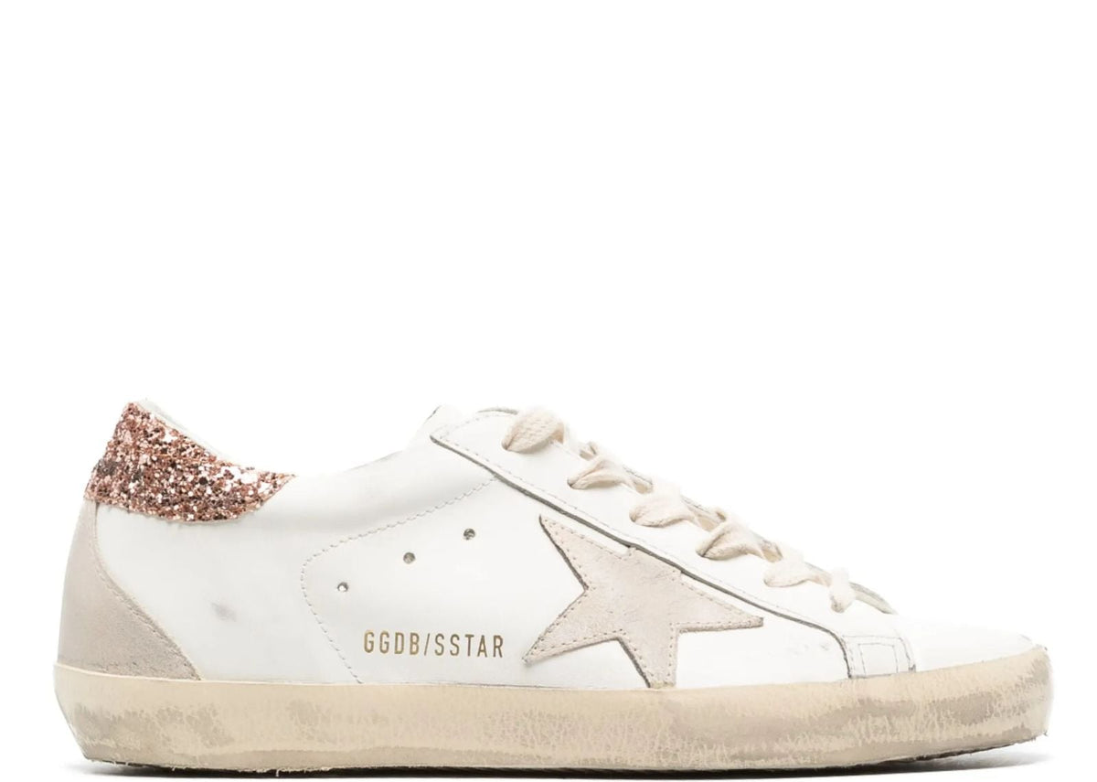 Davenzarry | Golden Goose Super-Star Suede Star Peach Pink Glitter Heel Tab - Women's | View 1