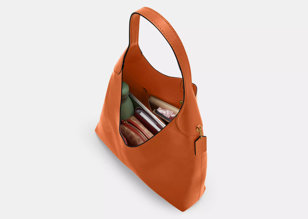 Davenzarry | Coach Brooklyn Shoulder Bag 28 Brass/Toffee | View 3