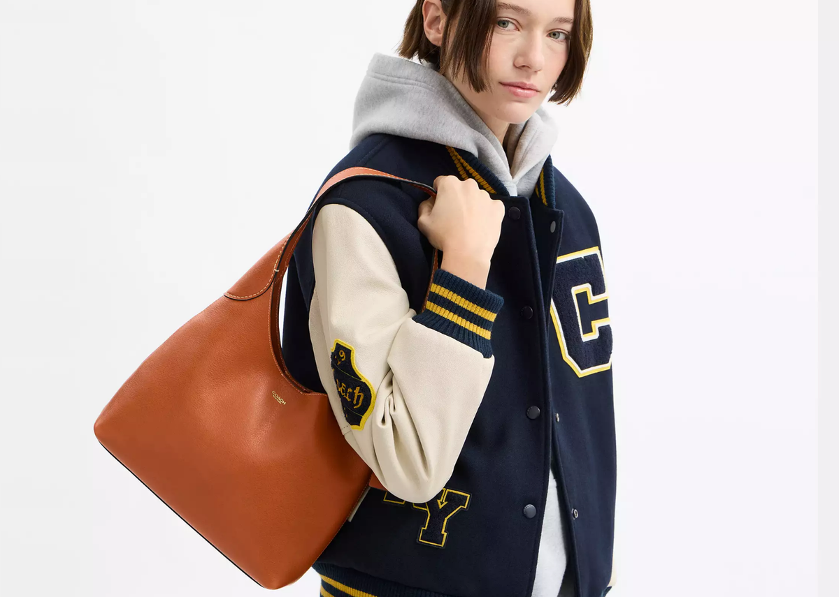 Davenzarry | Coach Brooklyn Shoulder Bag 28 Brass/Toffee | View 5