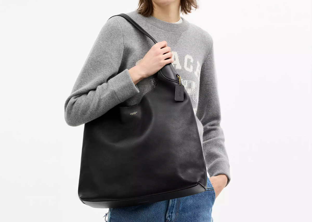 Davenzarry | Coach Brooklyn Shoulder Bag 39 Brass/Black | View 3