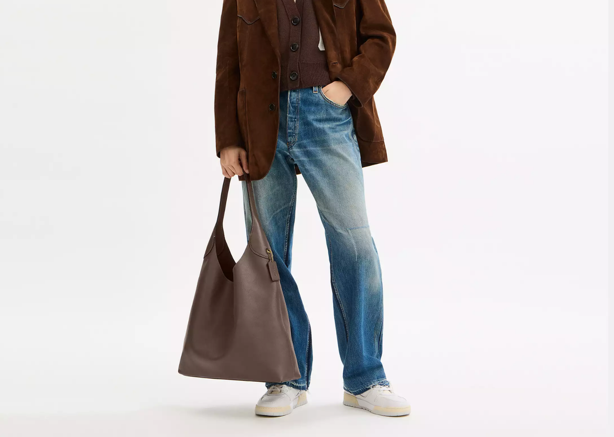 Davenzarry | Coach Brooklyn Shoulder Bag 39 Brass/Dark Stone | View 3