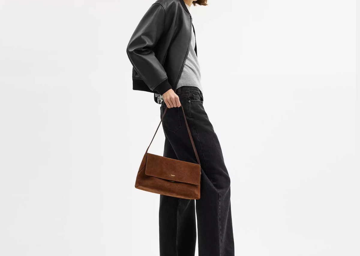 Davenzarry | Coach Chelsea Shoulder Bag 30 Brass/Warm Brown | View 3