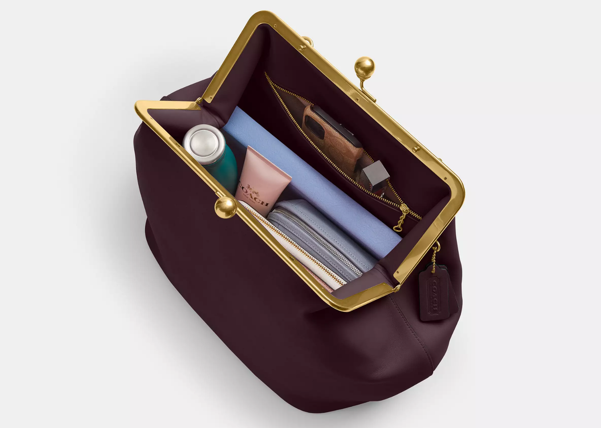 Davenzarry | Coach Large Kisslock Frame Bag Brass/Black Currant | View 2