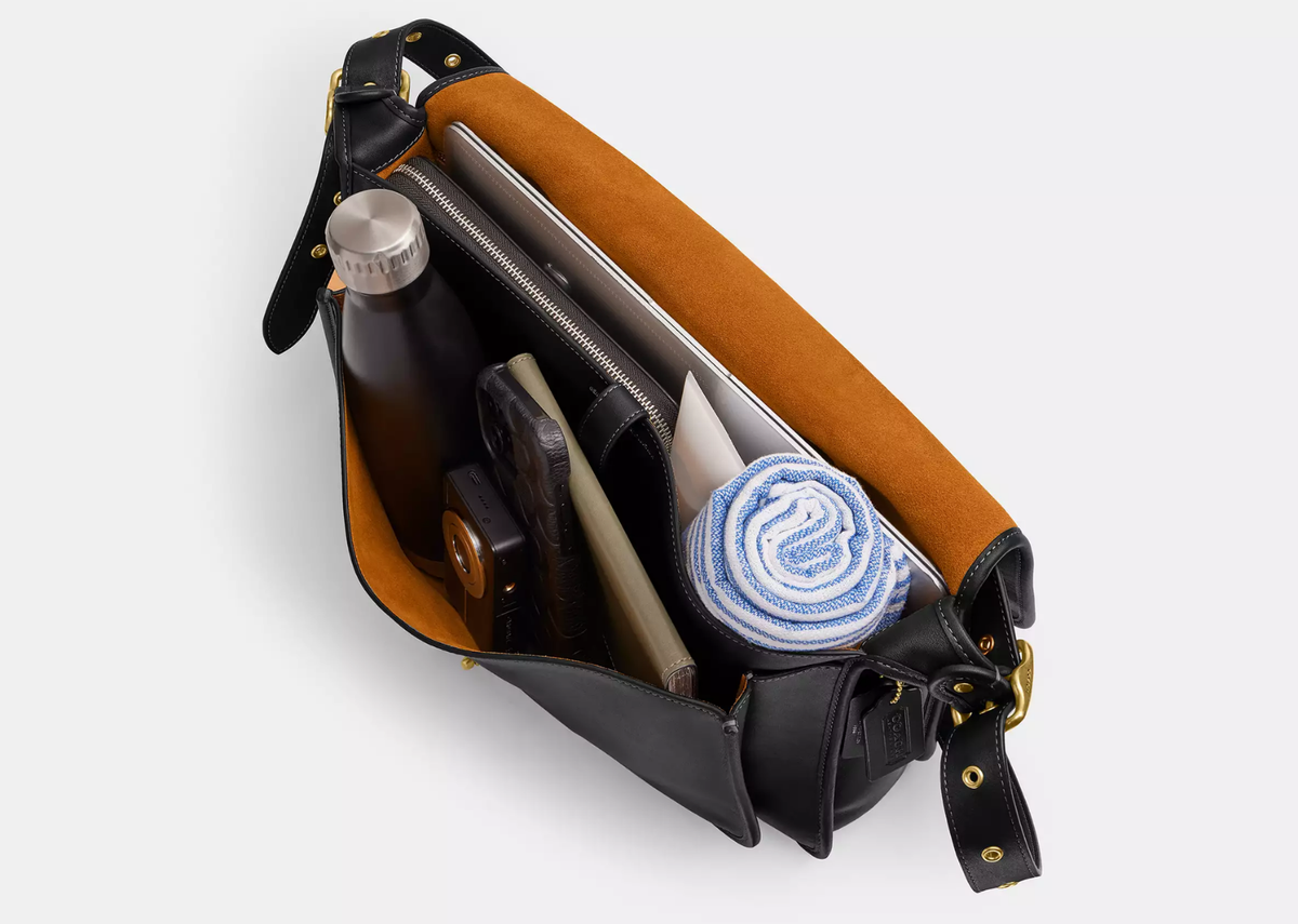 Davenzarry | Coach Metropolitan Messenger Bag Brass/Black | View 3