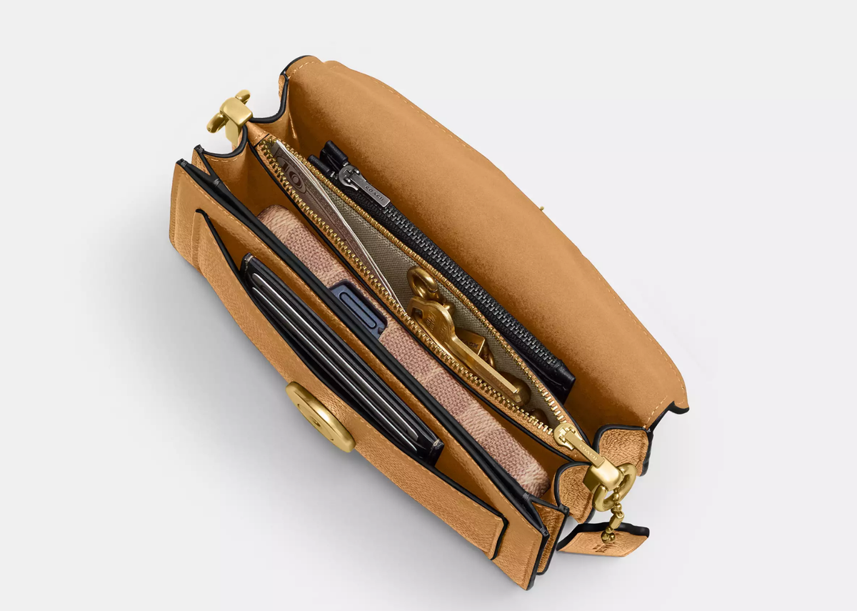 Davenzarry | Coach Tabby Shoulder Bag 20 Brass/Biscuit | View 3