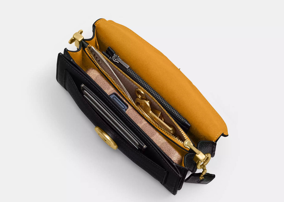 Davenzarry | Coach Tabby Shoulder Bag 20 Brass/Black | View 4