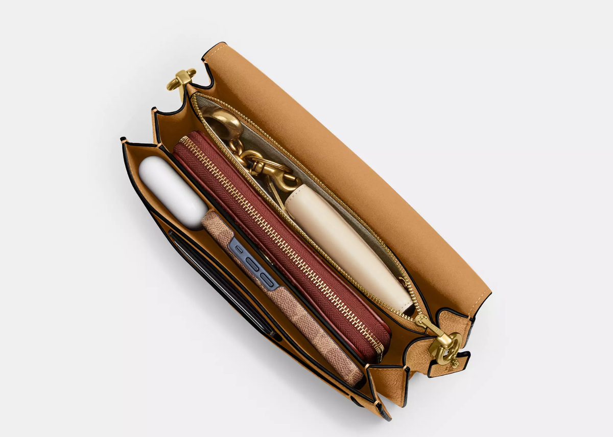 Davenzarry | Coach Tabby Shoulder Bag 26 Brass/Biscuit | View 3