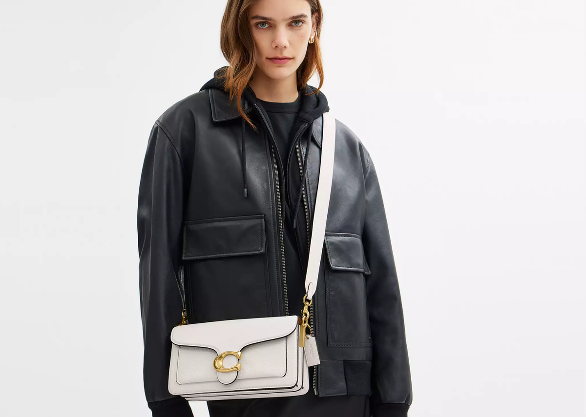 Davenzarry | Coach Tabby Shoulder Bag 26 Brass/Chalk | View 5