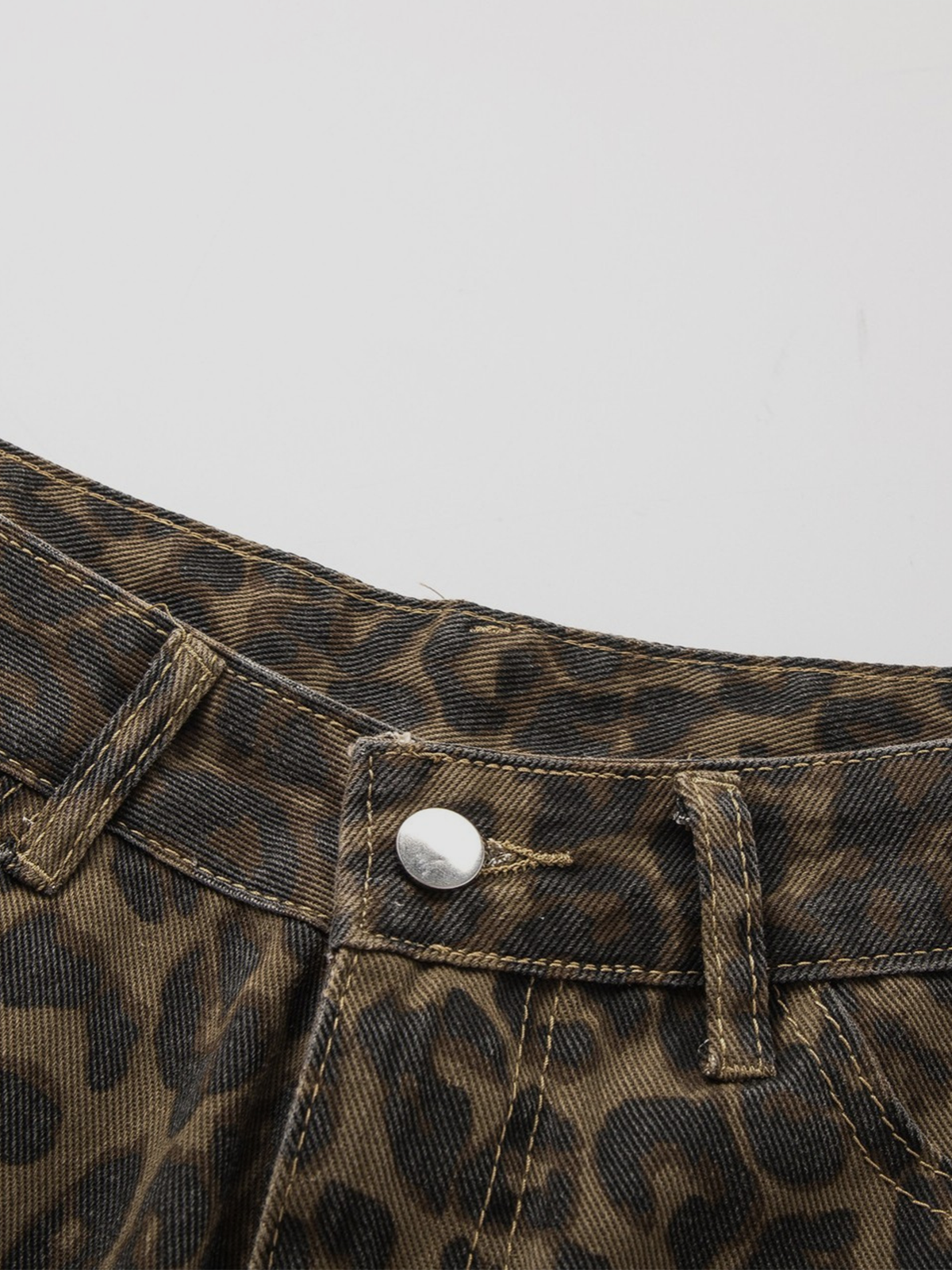 Fushya "Street Star" Leopard Denim Short Jean