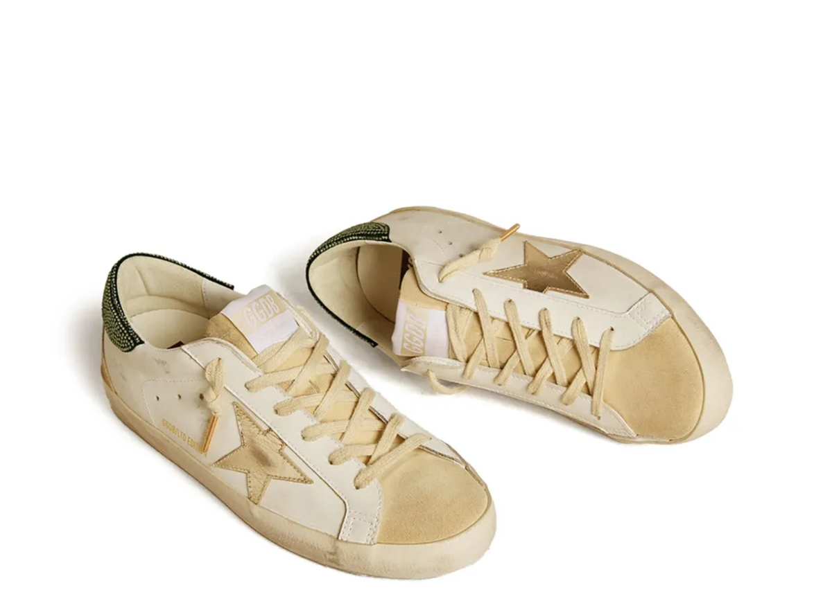 Davenzarry | Golden Goose Super-Star LTD Gold Leather Star Green Swarovski Heel Tab - Women's | View 2