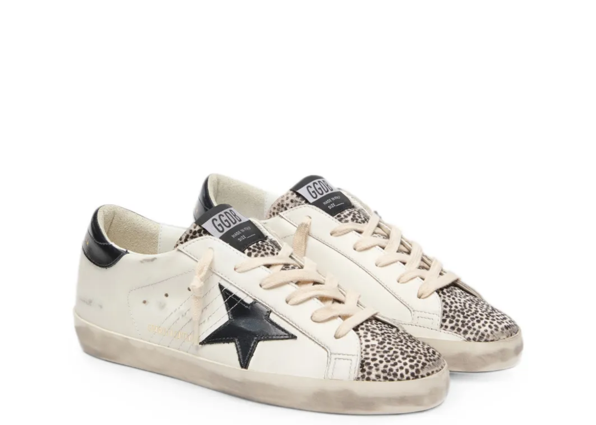 Davenzarry | Golden Goose Super-Star LTD White Leather Black Star Pony Skin Details - Women's | View 2