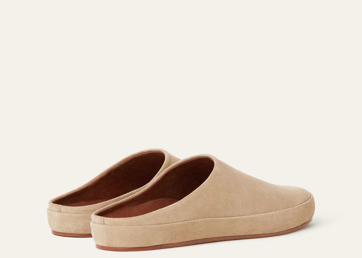 Davenzarry | Loro Piana Tomori Walk Mule Suede Dark Birch | View 3