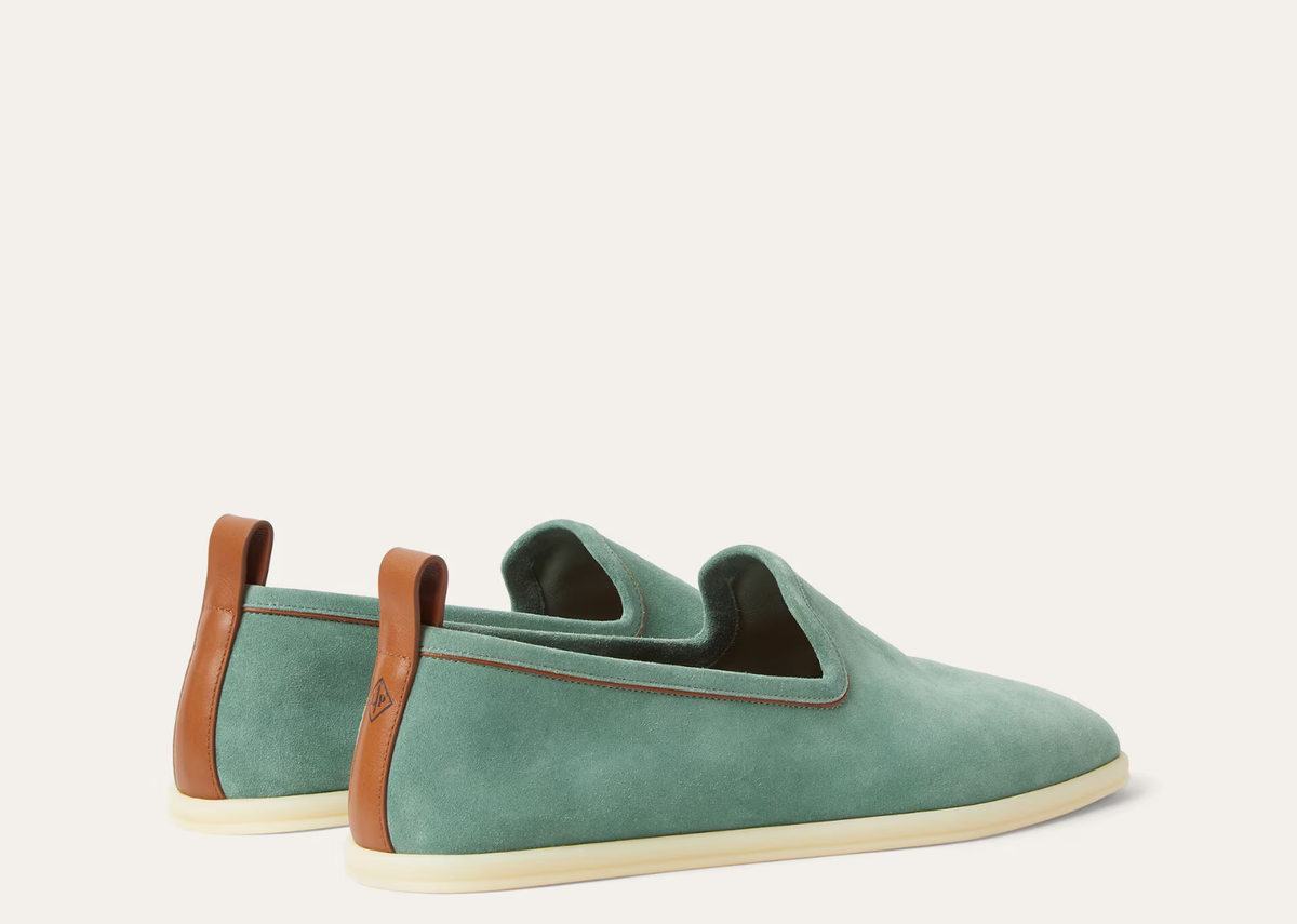 Davenzarry | Loro Piana Venice Walk Loafer Suede Pine Cloud | View 3